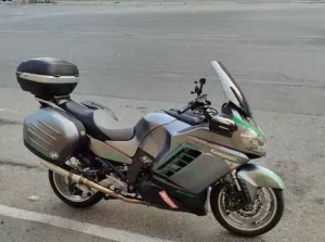 Kawasaki 1400 GTR Satılır,Benzin / Bakı / 2012 ,10750.00 USD